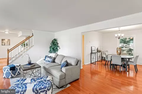 8858 Applecross Ln, Springfield, VA 22153 photo 7