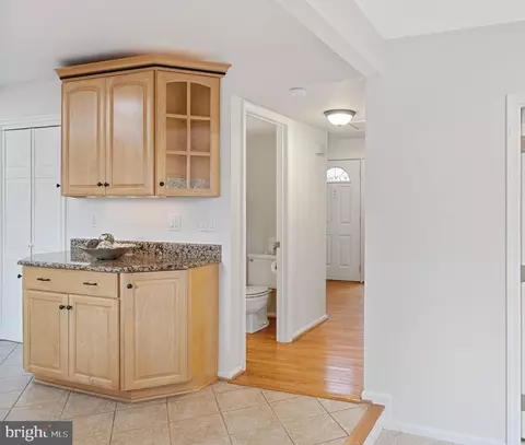 8858 Applecross Ln, Springfield, VA 22153 photo 21