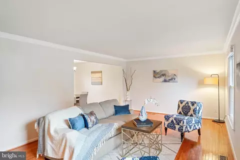 8858 Applecross Ln, Springfield, VA 22153 photo 6
