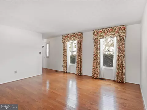 13307 Lockgate Pl, Herndon, VA 20171 photo 7