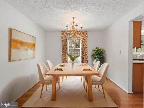 13307 Lockgate Pl, Herndon, VA 20171 photo 8