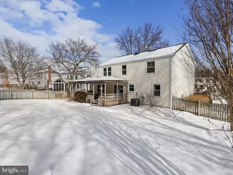 13307 Lockgate Pl, Herndon, VA 20171 photo 4