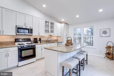 6531 Legendgate Pl, Burke, VA 22015 photo 11