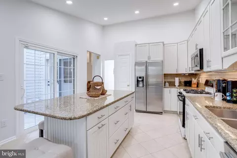 6531 Legendgate Pl, Burke, VA 22015 photo 13
