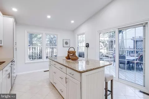 6531 Legendgate Pl, Burke, VA 22015 photo 12