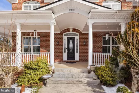 Exterior - 10102 Vale Rd, Vienna, VA 22181 photo 15 of 23