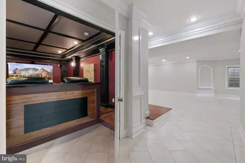 Entry Way - 10102 Vale Rd, Vienna, VA 22181 photo 20 of 21