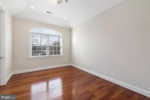 Other - 10102 Vale Rd, Vienna, VA 22181 photo 10 of 33