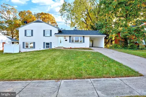 6017 Hibbling Ave, Springfield, VA 22150 photo 1