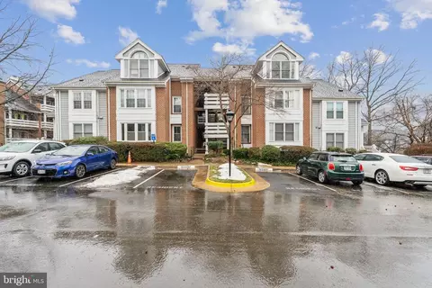 3152 K Anchorway Ct #K, Falls Church, VA 22042