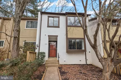 11711 Decade Ct, Reston, VA 20191