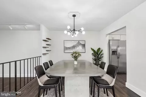11711 Decade Ct, Reston, VA 20191 photo 4