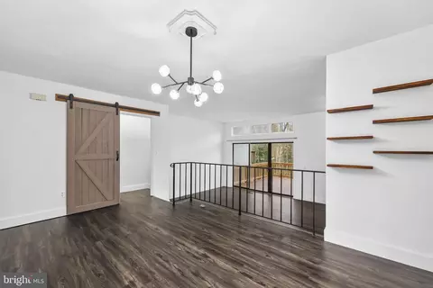 11711 Decade Ct, Reston, VA 20191 photo 9