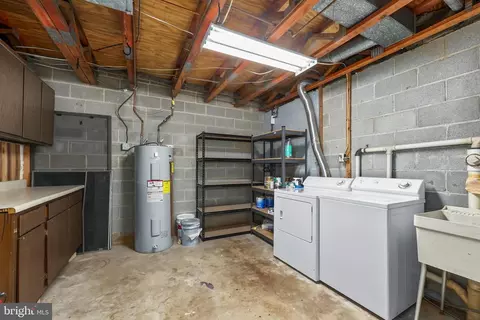 11711 Decade Ct, Reston, VA 20191 photo 29