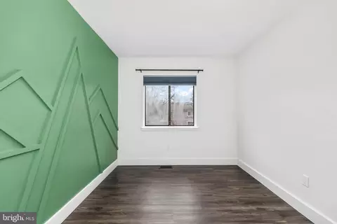 11711 Decade Ct, Reston, VA 20191 photo 18