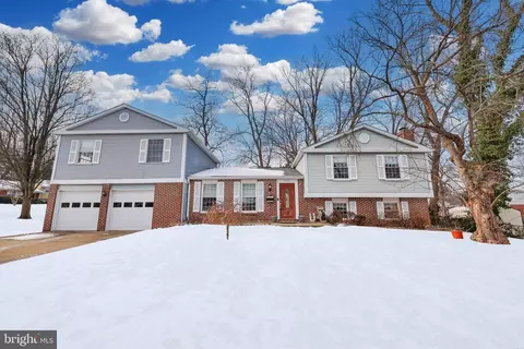 4502 Exeter St, Annandale, VA 22003