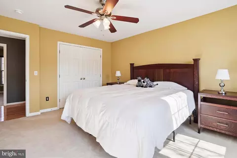 Bedroom - 14086 Eagle Chase Cir, Chantilly, VA 20151 photo 11 of 11