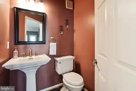 Other - 14086 Eagle Chase Cir, Chantilly, VA 20151 photo 12 of 35