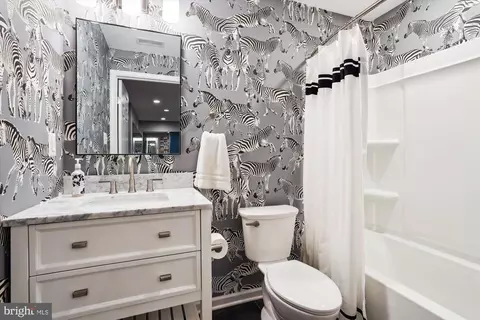 Bath - 14086 Eagle Chase Cir, Chantilly, VA 20151 photo 5 of 5
