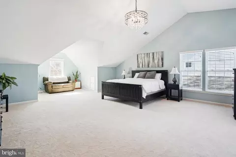 Bedroom - 14086 Eagle Chase Cir, Chantilly, VA 20151 photo 1 of 11