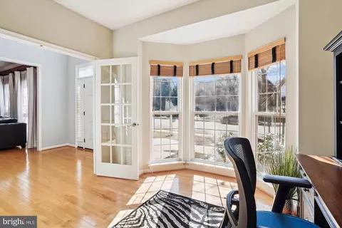Entry Way - 14086 Eagle Chase Cir, Chantilly, VA 20151 photo 4 of 11