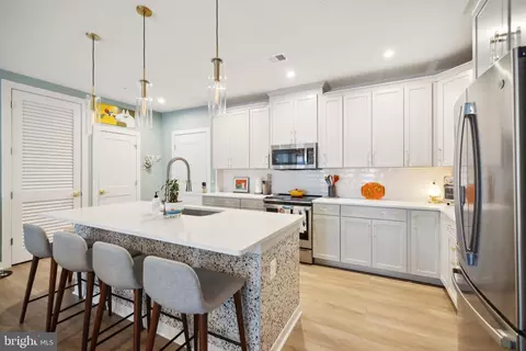 1675 Bandit Loop #305B, Reston, VA 20190 photo 14