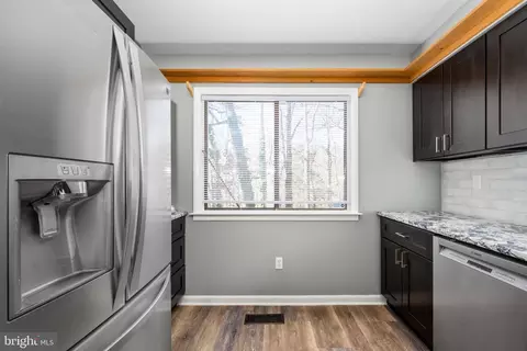 7824 Marconi Ct, Springfield, VA 22153 photo 17