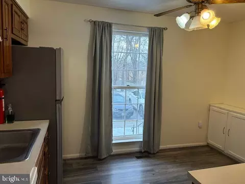 7004 Bradwood Ct, Springfield, VA 22151 photo 15