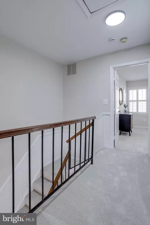 7814 Lake Pleasant Dr, Springfield, VA 22153 photo 22