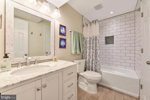 1642 Oak Spring Way, Reston, VA 20190 photo 25