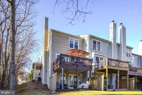 1642 Oak Spring Way, Reston, VA 20190 photo 29