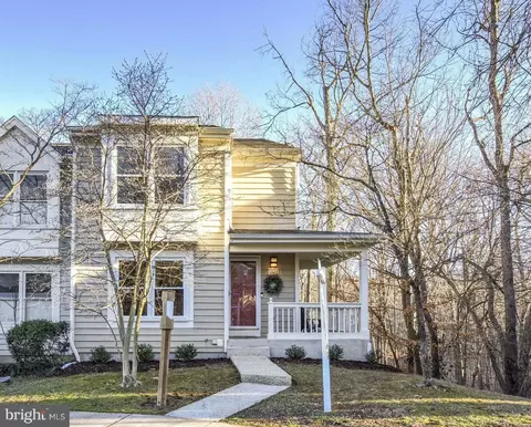 1642 Oak Spring Way, Reston, VA 20190