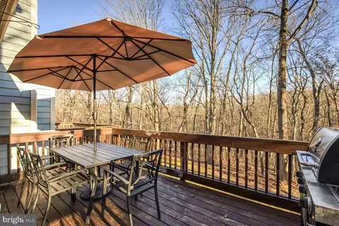 1642 Oak Spring Way, Reston, VA 20190 photo 27