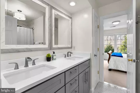1584 Highland Glen Pl, Mclean, VA 22101 photo 23