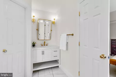 1584 Highland Glen Pl, Mclean, VA 22101 photo 19
