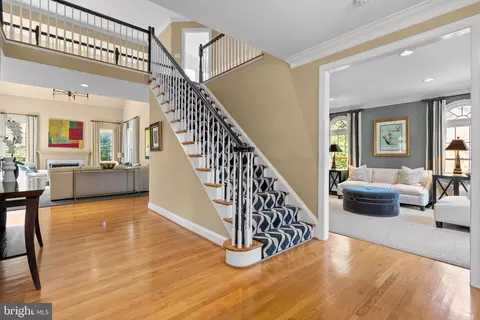 1584 Highland Glen Pl, Mclean, VA 22101 photo 11