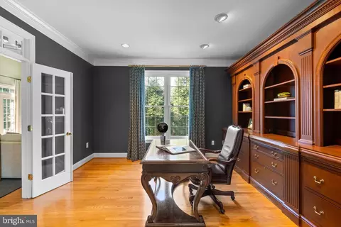 1584 Highland Glen Pl, Mclean, VA 22101 photo 13