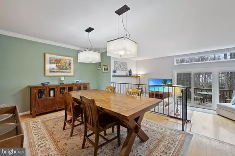11714 Decade Ct, Reston, VA 20191 photo 12