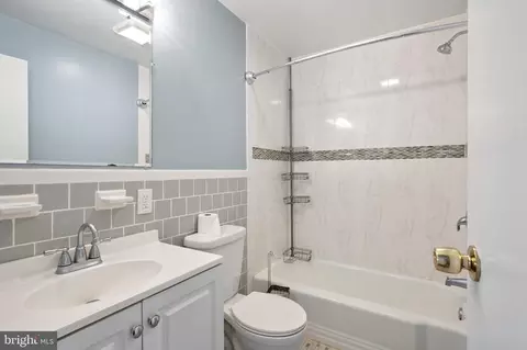 6232 Greeley Blvd, Springfield, VA 22152 photo 15