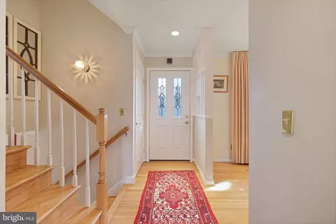1830 Susquehannock Dr, Mclean, VA 22101 photo 5