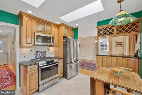 1830 Susquehannock Dr, Mclean, VA 22101 photo 14
