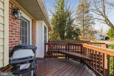1830 Susquehannock Dr, Mclean, VA 22101 photo 19