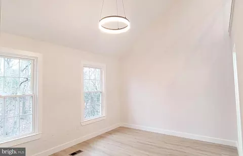 8529 Gambel Oak Dr, Springfield, VA 22153 photo 36