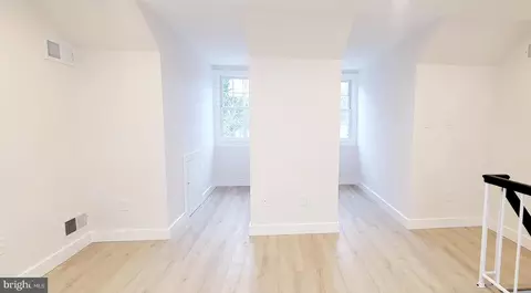 8529 Gambel Oak Dr, Springfield, VA 22153 photo 30