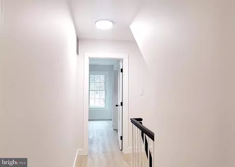 8529 Gambel Oak Dr, Springfield, VA 22153 photo 38