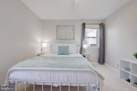 Bedroom - 8100 Saint David Ct, Springfield, VA 22153 photo 11 of 11