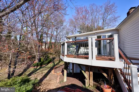 Exterior - 8100 Saint David Ct, Springfield, VA 22153 photo 9 of 9