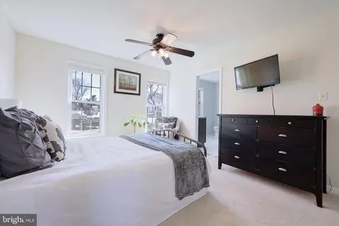 Bedroom - 8100 Saint David Ct, Springfield, VA 22153 photo 7 of 11
