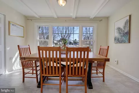 Dining - 8100 Saint David Ct, Springfield, VA 22153 photo 2 of 3