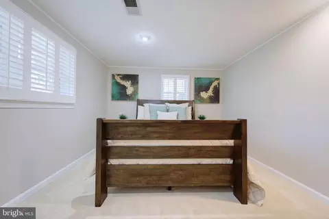 Bedroom - 8100 Saint David Ct, Springfield, VA 22153 photo 10 of 11